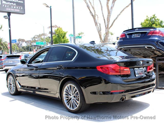 2019 BMW 5 Series 530i Sedan's photo