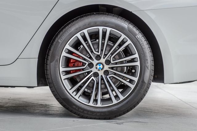 2019 BMW 5 Series 530i WHITE ON BLACK NAV BACKUP CAM BLUETOOTH MUST SEE - 23047629 - 13