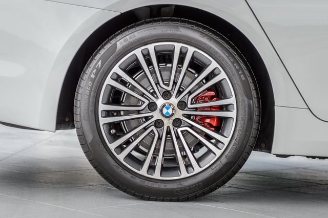 2019 BMW 5 Series 530i WHITE ON BLACK NAV BACKUP CAM BLUETOOTH MUST SEE - 23047629 - 14
