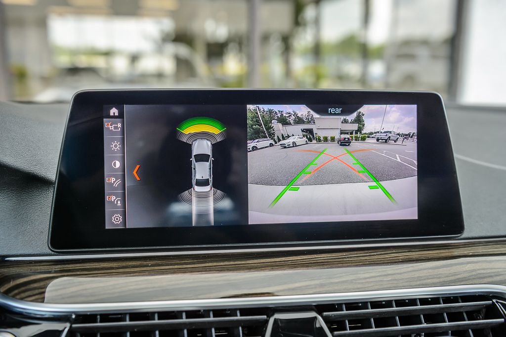 2019 BMW 5 Series 530i WHITE ON BLACK NAV BACKUP CAM BLUETOOTH MUST SEE - 23047629 - 18