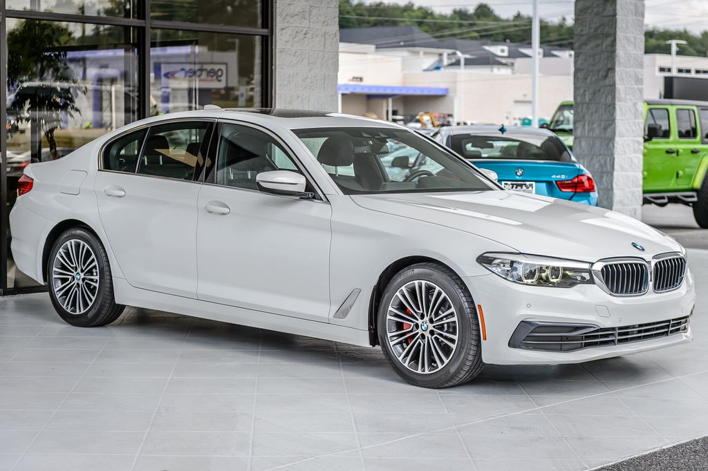 2019 BMW 5 Series 530i WHITE ON BLACK NAV BACKUP CAM BLUETOOTH MUST SEE - 23047629 - 3