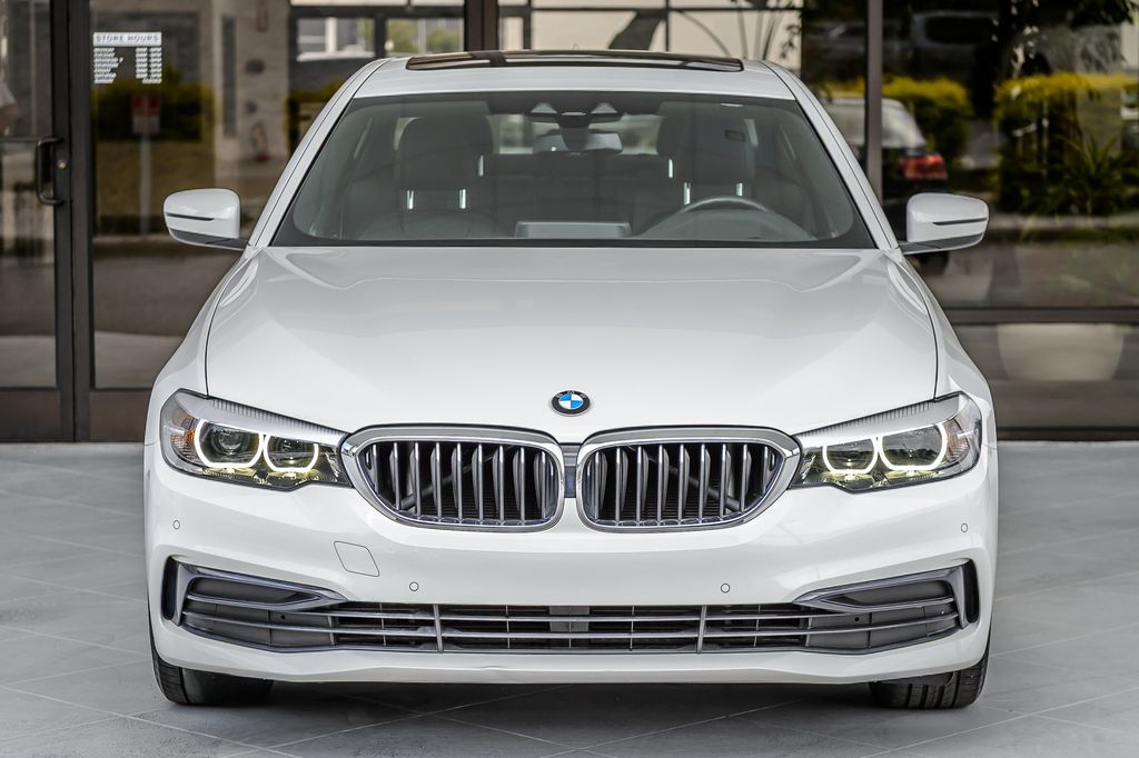 2019 BMW 5 Series 530i WHITE ON BLACK NAV BACKUP CAM BLUETOOTH MUST SEE - 23047629 - 4