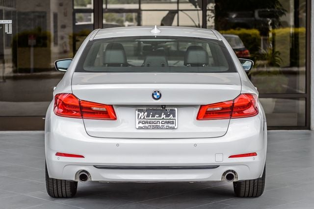 2019 BMW 5 Series 530i WHITE ON BLACK NAV BACKUP CAM BLUETOOTH MUST SEE - 23047629 - 7