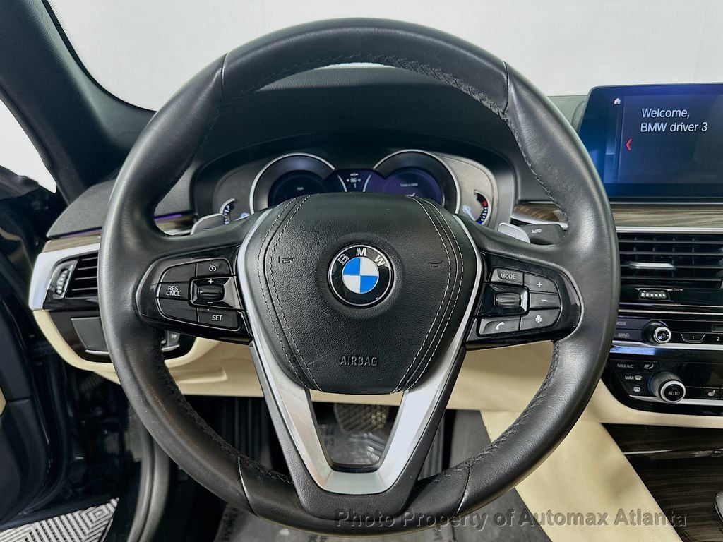 2019 BMW 5 series 530i xDrive - 22511070 - 10