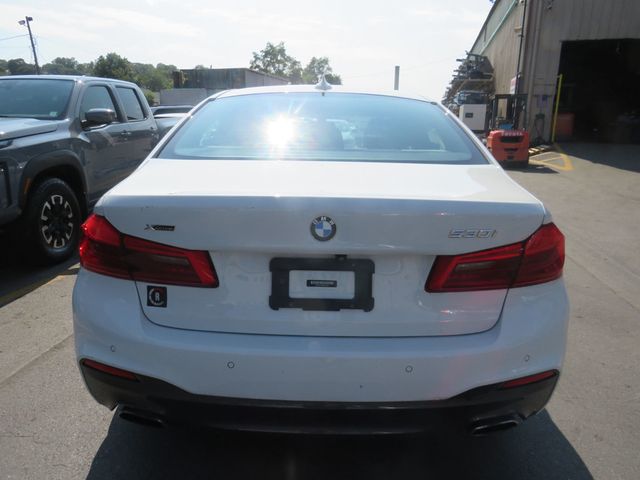2019 BMW 5 Series 530i xDrive - 22921302 - 5