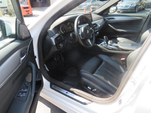 2019 BMW 5 Series 530i xDrive - 22921302 - 8