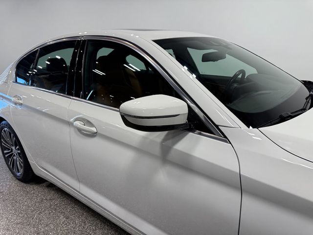 2019 BMW 5 Series 530i xDrive - 23053045 - 41