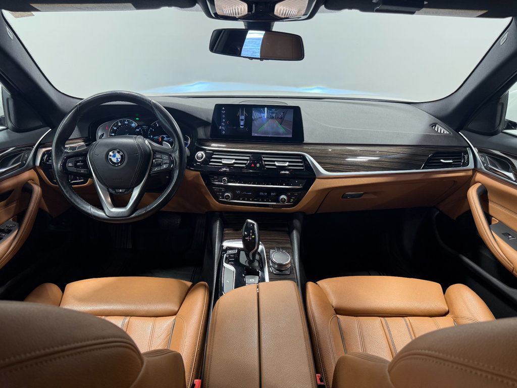 2019 BMW 5 Series 530i xDrive - 23053045 - 53