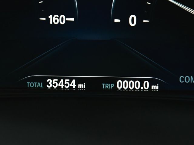 2019 BMW 5 Series 530i xDrive - 22936638 - 17