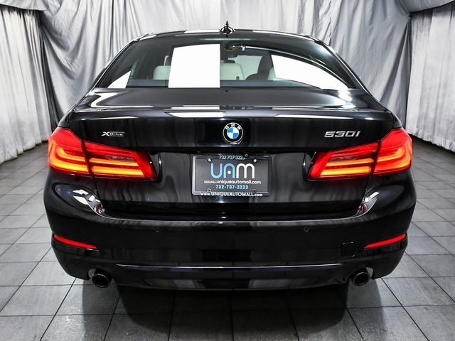 2019 BMW 5 Series 530i xDrive - 22936638 - 4