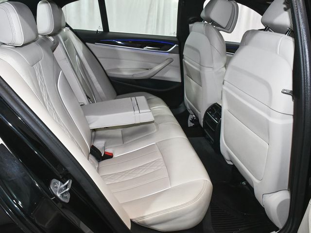 2019 BMW 5 Series 530i xDrive - 22936638 - 49