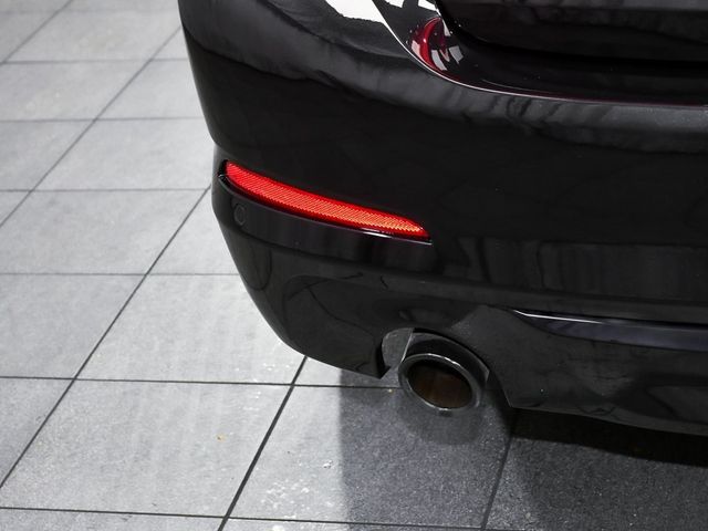 2019 BMW 5 Series 530i xDrive - 22936638 - 70