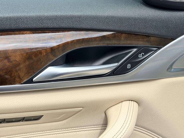 2019 BMW 5 Series 530i xDrive - 23043867 - 14