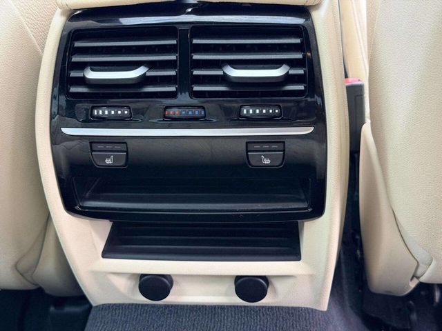 2019 BMW 5 Series 530i xDrive - 23043867 - 29