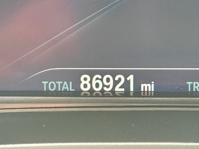 2019 BMW 5 Series 530i xDrive - 23043867 - 46
