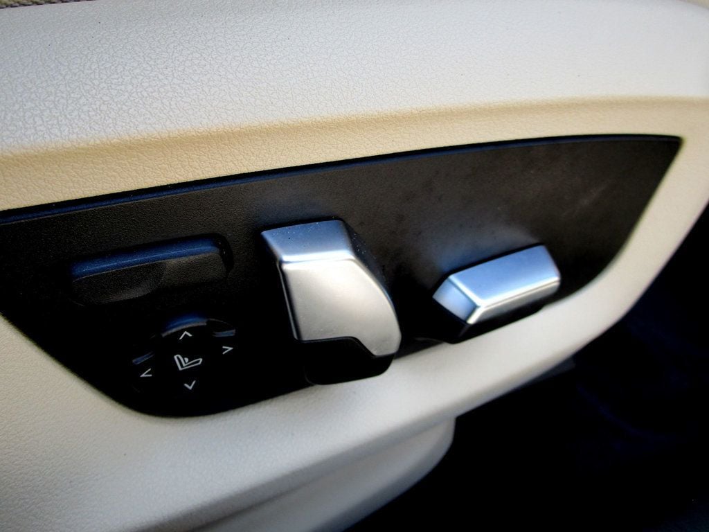 2019 BMW 5 Series 530i xDrive - 23031486 - 34