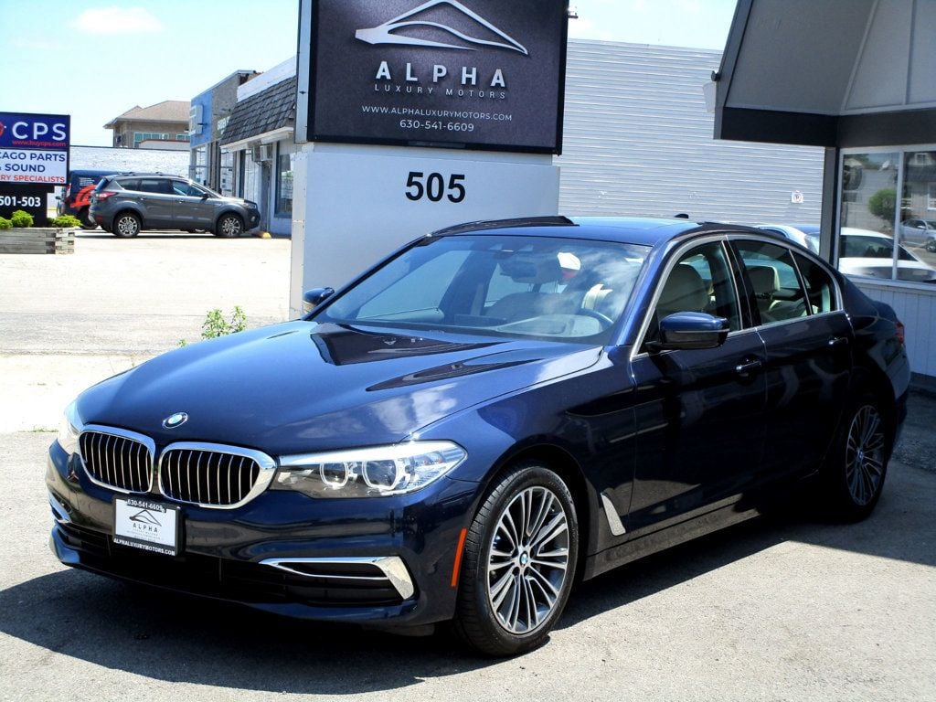2019 BMW 5 Series 530i xDrive - 23031486 - 4