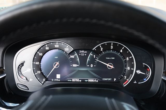 2019 BMW 5 Series 530i xDrive - 22970743 - 38