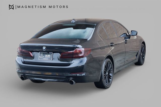 2019 BMW 5 Series 530i xDrive - 22970743 - 8