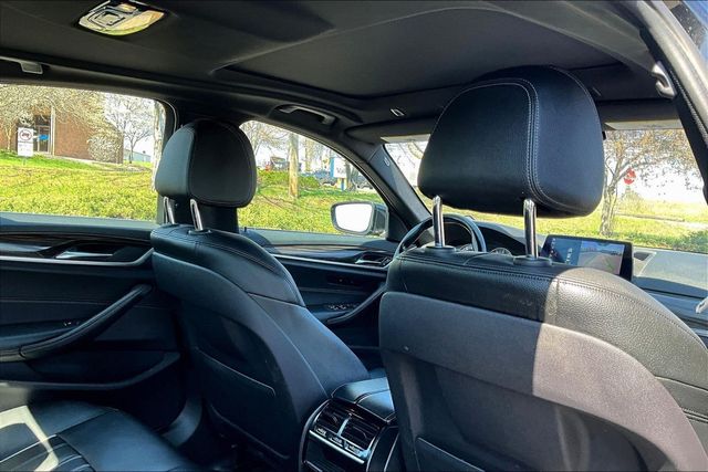 2019 BMW 5 Series 530i xDrive - 23007106 - 14