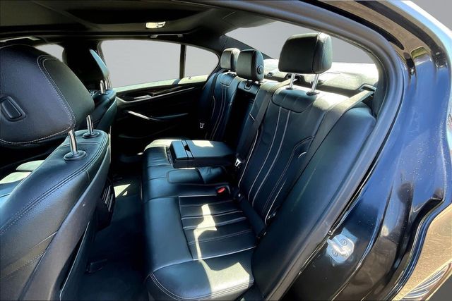 2019 BMW 5 Series 530i xDrive - 23007106 - 15