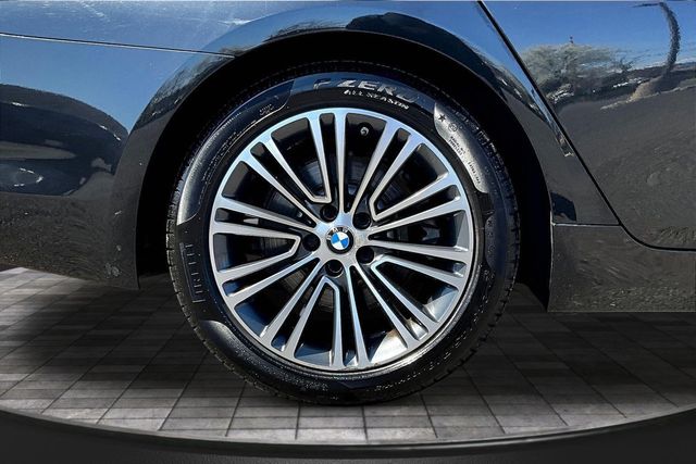 2019 BMW 5 Series 530i xDrive - 23007106 - 34