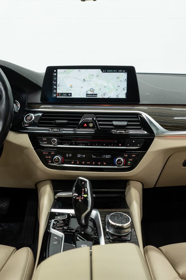 2019 BMW 5 Series 530i xDrive - 23016991 - 23