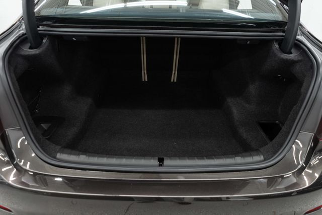 2019 BMW 5 Series 530i xDrive - 23016991 - 34