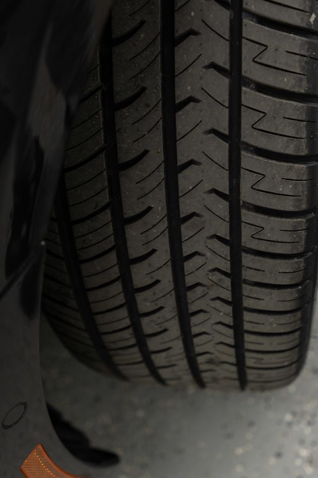 2019 BMW 5 Series 530i xDrive - 23016991 - 36