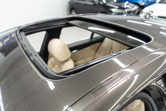 2019 BMW 5 Series 530i xDrive - 23016991 - 47