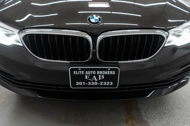 2019 BMW 5 Series 530i xDrive - 23016991 - 49