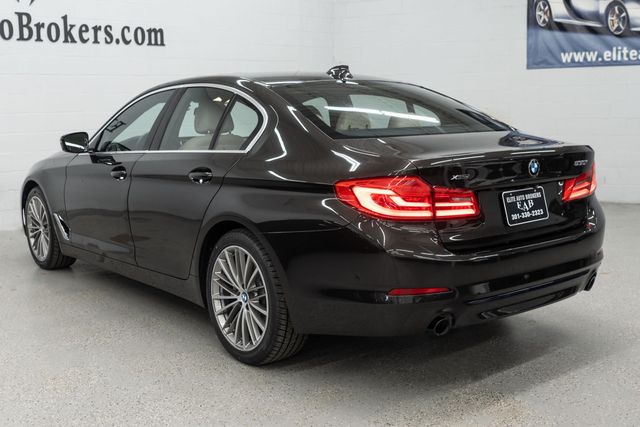 2019 BMW 5 Series 530i xDrive - 23016991 - 55