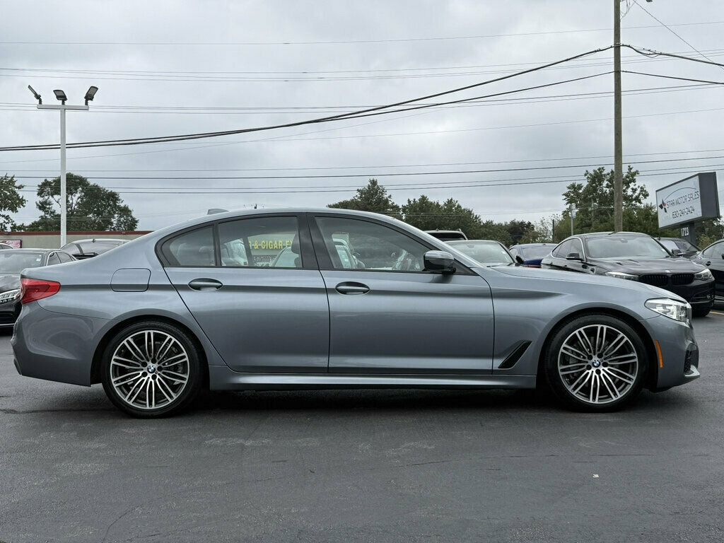 2019 BMW 5 Series 530i xDrive - 23083668 - 16