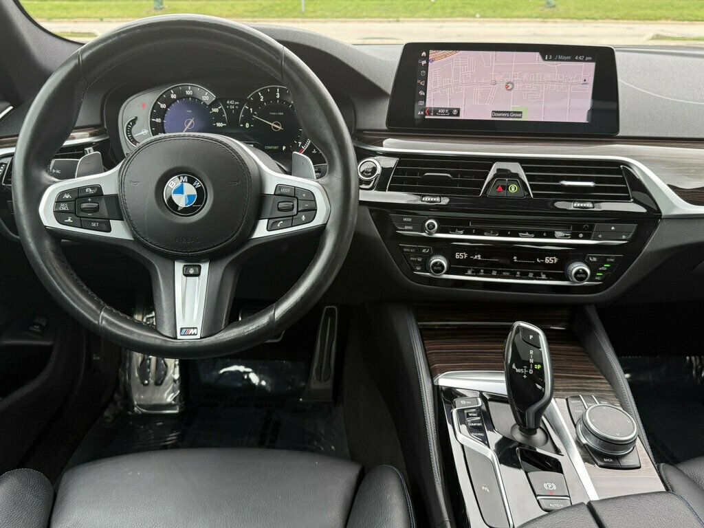 2019 BMW 5 Series 530i xDrive - 23083668 - 21