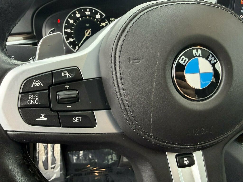 2019 BMW 5 Series 530i xDrive - 23083668 - 24