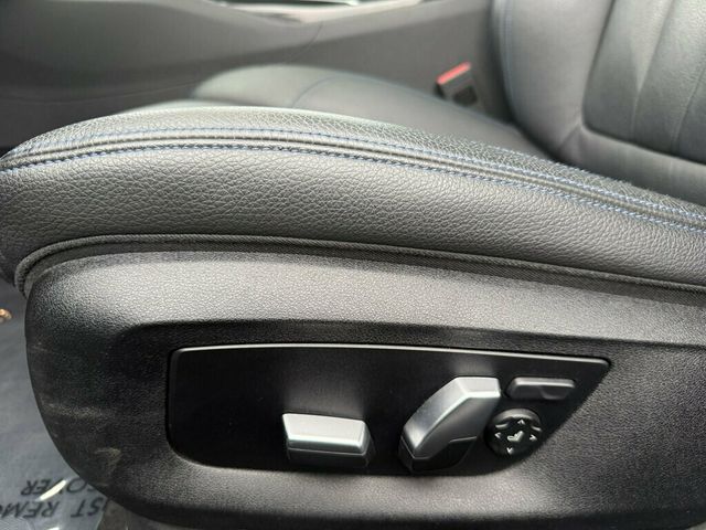 2019 BMW 5 Series 530i xDrive - 23083668 - 28