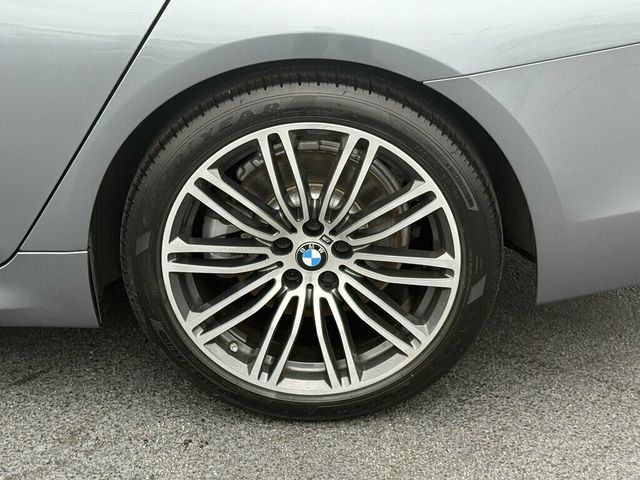 2019 BMW 5 Series 530i xDrive - 23083668 - 33
