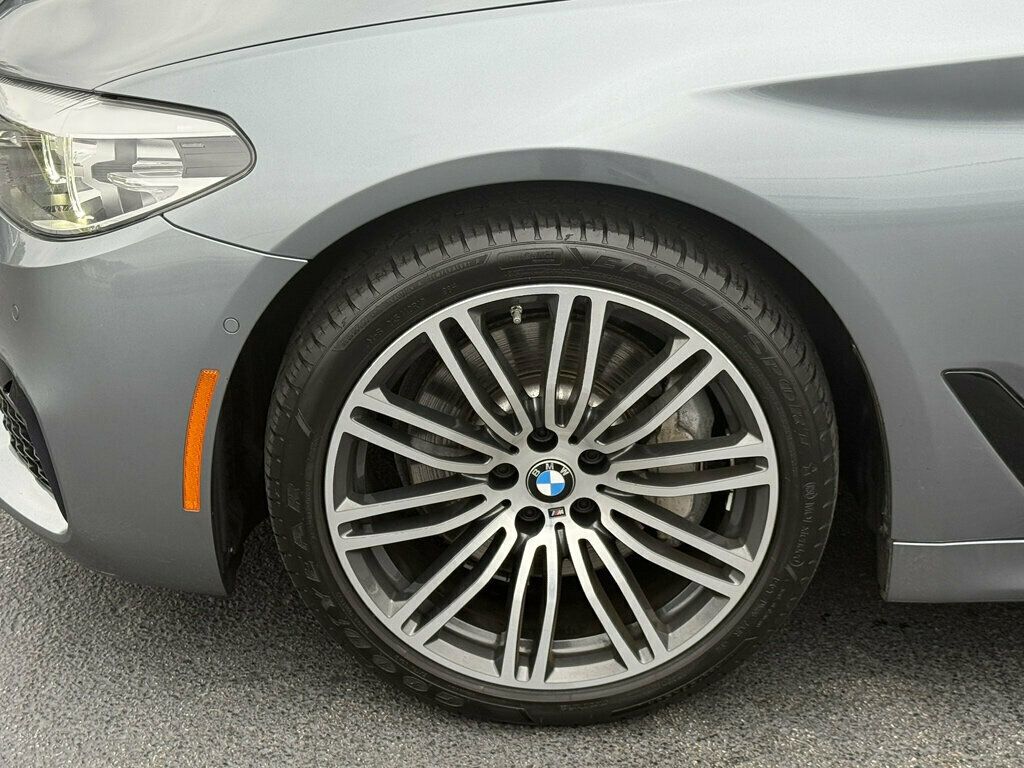 2019 BMW 5 Series 530i xDrive - 23083668 - 34