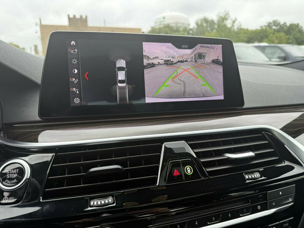 2019 BMW 5 Series 530i xDrive - 23083668 - 3
