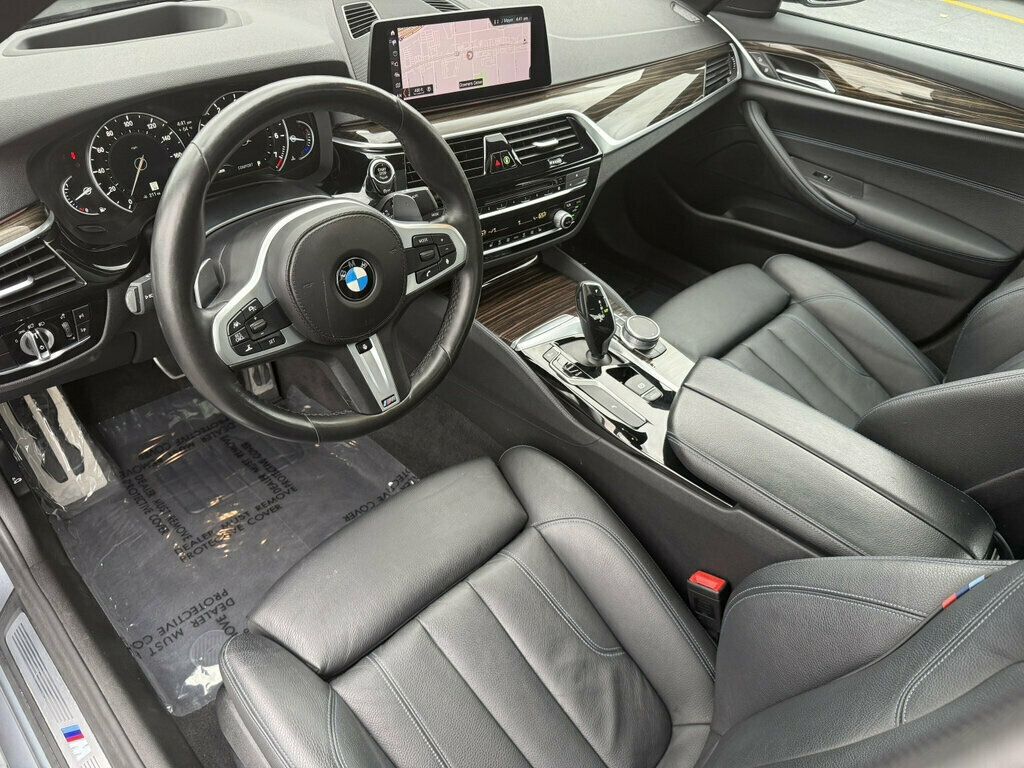 2019 BMW 5 Series 530i xDrive - 23083668 - 8