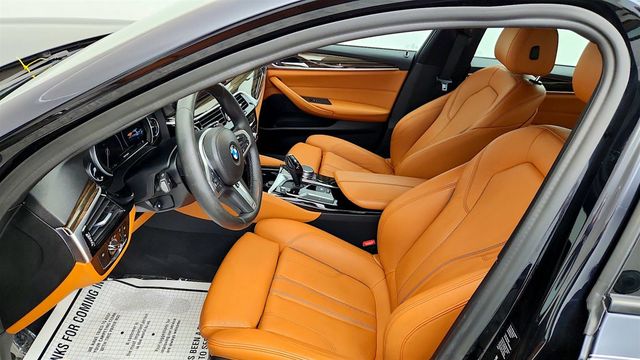 2019 BMW 5 Series 530i xDrive Sedan w/ M Sport Pkg & Cognac Leather - 23080915 - 12