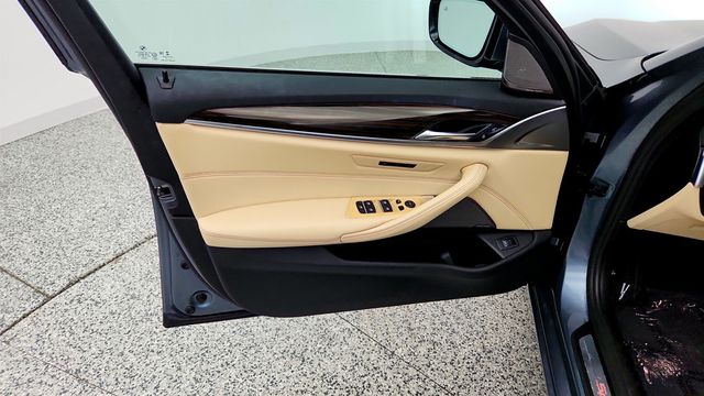 2019 BMW 5 Series 530i xDrive w/ Dakota Leather,Convenience Pkg & Premium Pkg 2 - 23035131 - 9