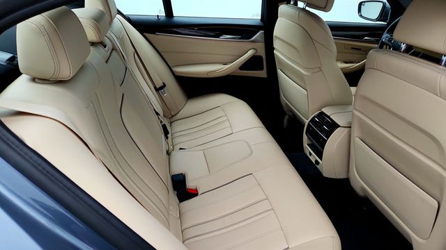 2019 BMW 5 Series 530i xDrive w/ Dakota Leather,Convenience Pkg & Premium Pkg 2 - 23035131 - 22