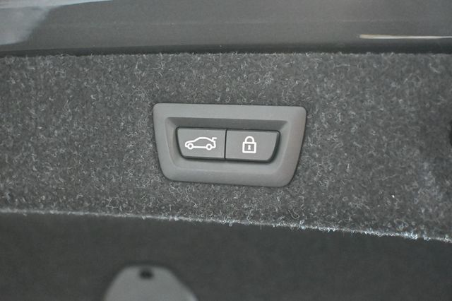 2019 BMW 5 Series 540i - 23078335 - 20