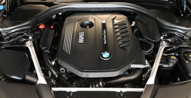 2019 BMW 5 Series 540i - 23078335 - 21
