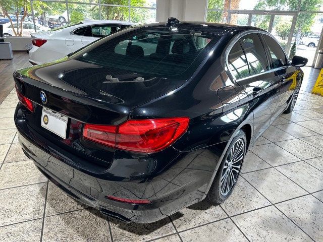 2019 BMW 5 Series 540i - 22580621 - 5