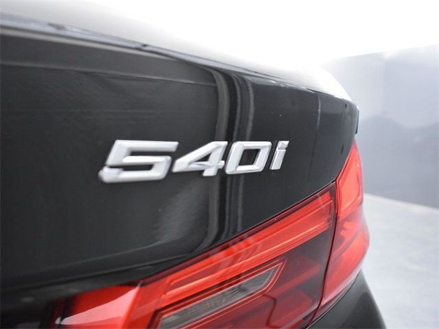 2019 BMW 5 Series 540i - 22986718 - 23