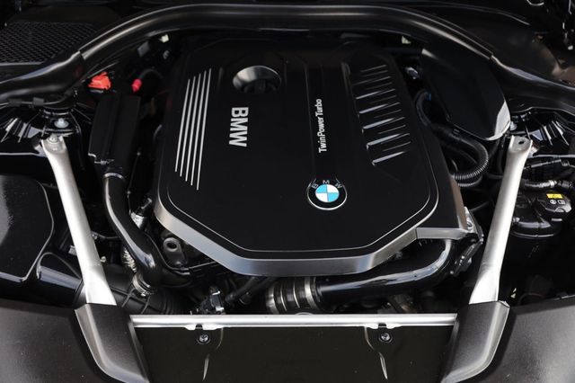2019 BMW 5 Series 540i - 23031380 - 9