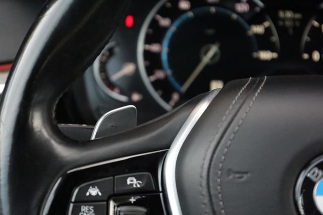 2019 BMW 5 Series 540i - 23031380 - 34