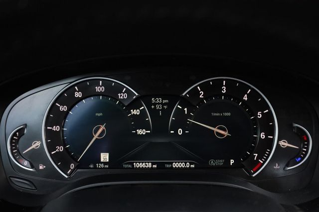 2019 BMW 5 Series 540i - 23031380 - 52